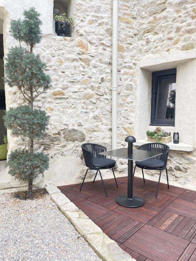 L'Oiseau Bleu Rollier Bed and Breakfast Roubia Buitenkant foto